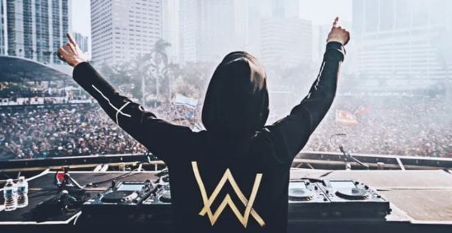 how much do djs make